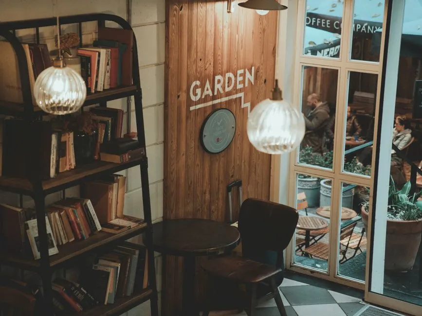 Ouvrir un café librairie